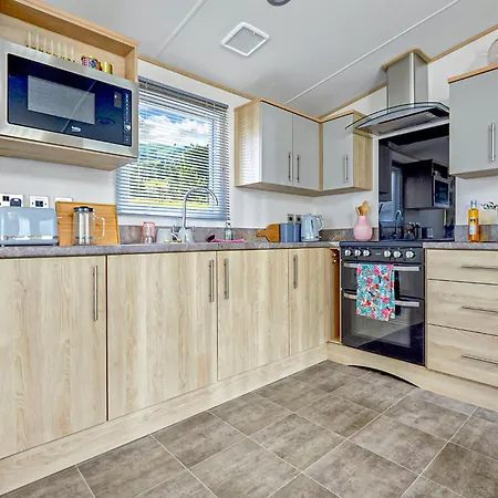 Willows Holiday Park-2