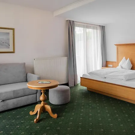 Hotel Martini Kaprun Including Free Parking And Zell Am See-Kaprun Summer Card-2