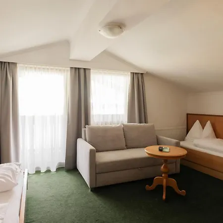 Hotel Martini Kaprun Including Free Parking And Zell Am See-Kaprun Summer Card-2