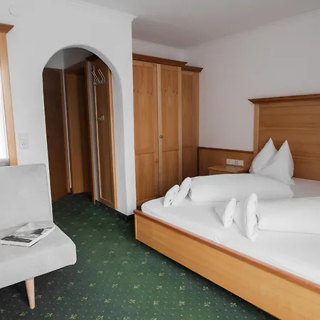 Hotel Martini Kaprun Including Free Parking And Zell Am See-Kaprun Summer Card-3