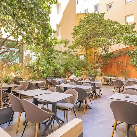 Novotel Suites Cannes Centre-2