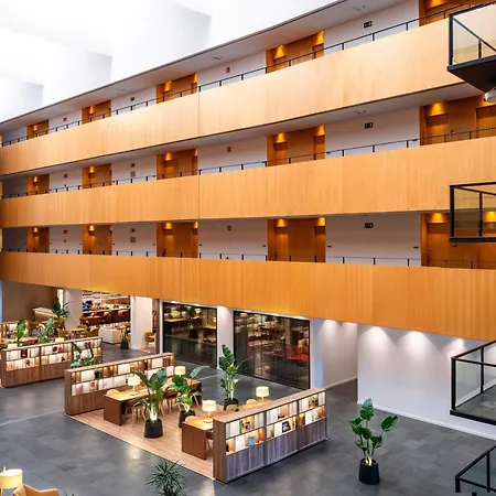 Innside By Melia Barcelona Aeropuerto-3