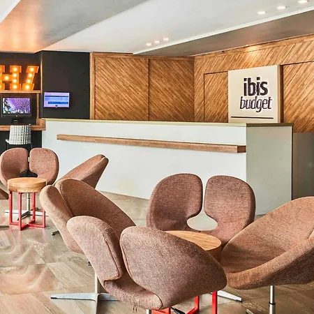 Ibis Budget Singapore Pearl-3