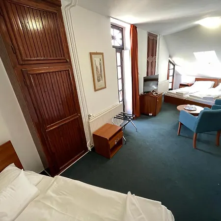 Hotel Főnix-3