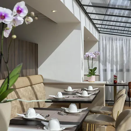 Mercure Versailles Paris Ouest-3