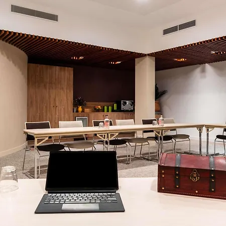 Novotel Atria Nimes Centre-2