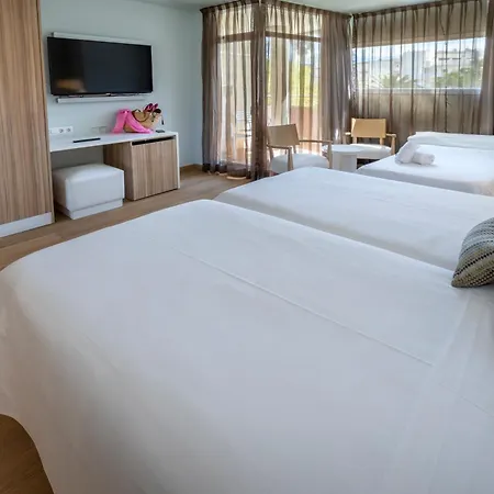Monica Hotel-3