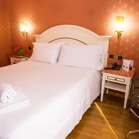 Hotel La Lumiere Di Piazza Di Spagna-2