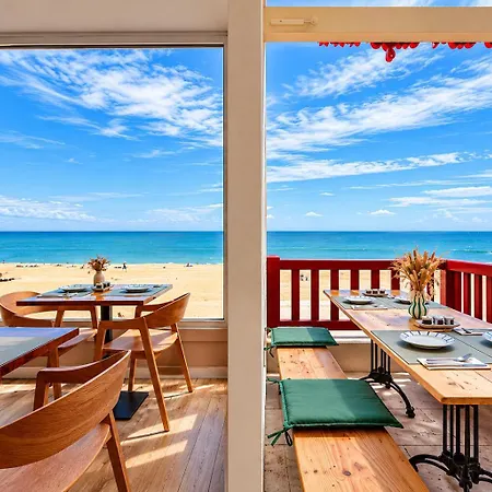 Hotel De La Plage-2