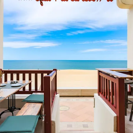 Hôtel de La Plage-2