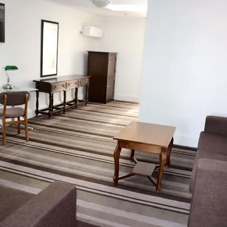 Mercure Canberra-3