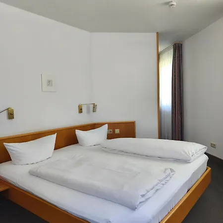 Pilgerhof und Rebmannshof-2