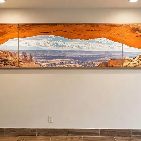 Majestic Canyon Lodge, A Dazzler Select By Wyndham-2