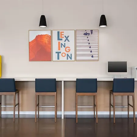 Holiday Inn Express Lexington - Horse Park Area By Ihg-2
