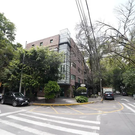 Flowsuites Polanco-2