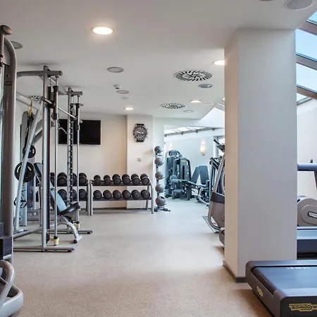 Doubletree By Hilton Bratislava-2
