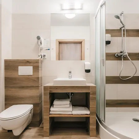 Hotel Polonez-3
