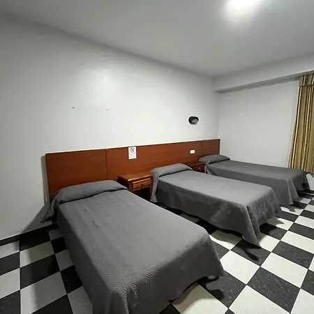 Hostal Blumen-2