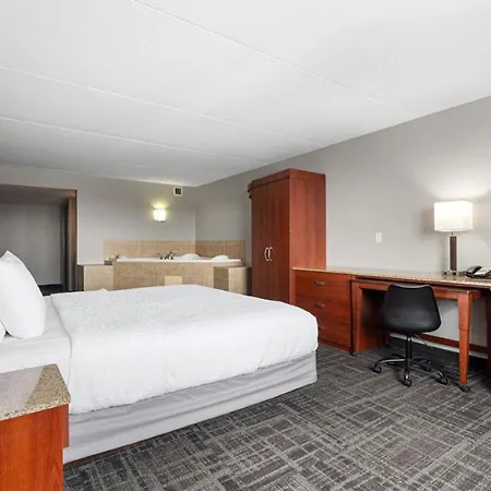 Canad Inns Destination Center Grand Forks-3