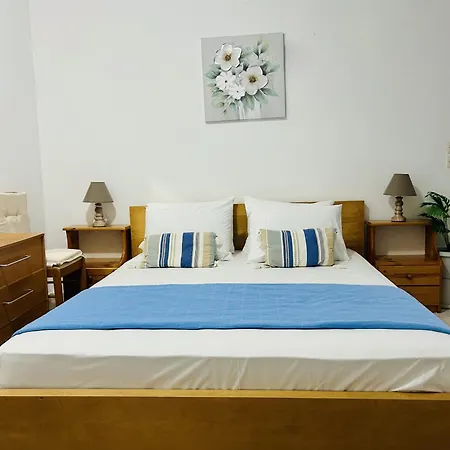 Alexandra'S House-3