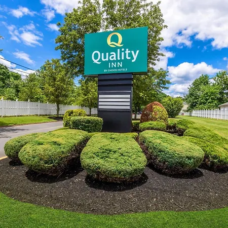 Quality Inn Edison-New Brunswick-2