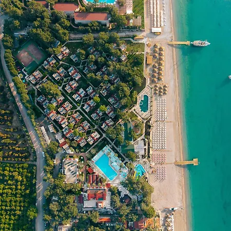 Pirates Beach Club-2