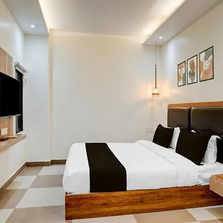 Townhouse Oak New Delhi Central Railway Junction Formerly Uppal International-2