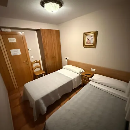 Hostal Arévacos-2