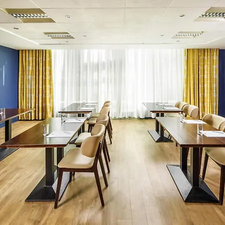 Ibis Styles Birmingham Centre-3