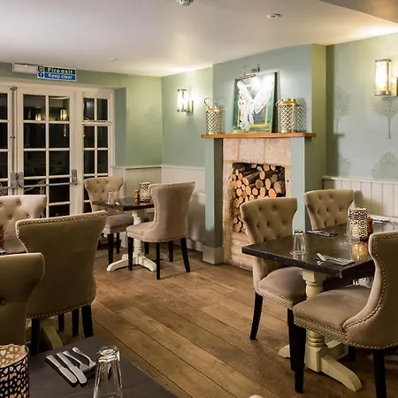 The Wychwood Inn-2