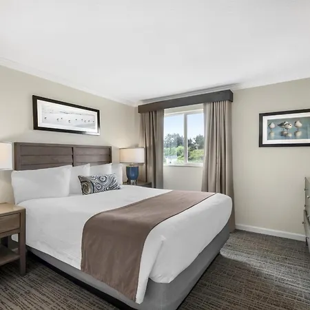 Best Western Inn At Face Rock-3