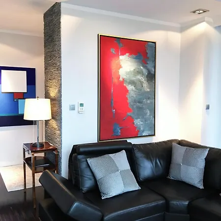 Mondrian Luxury Suites & Apartments Market Square IV-2
