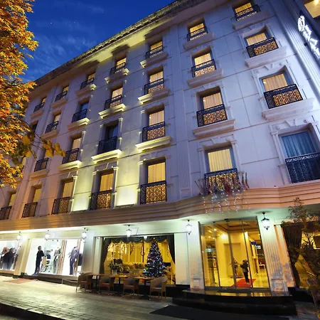 Halifaks Hotel-3