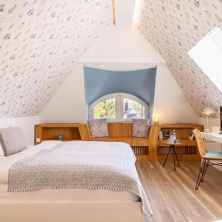 Boutique-Hotel Strandhaus Ahrenshoop-3