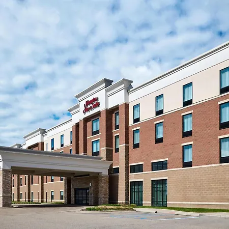 Hampton Inn & Suites Detroit/Troy-3