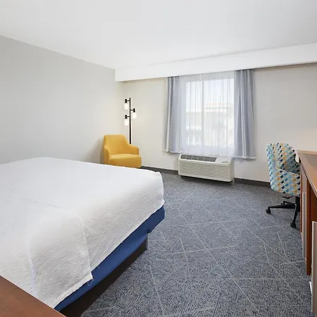 Hampton Inn By Hilton West Bloomfield Novi-3