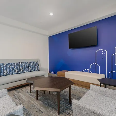 Holiday Inn Express & Suites Alexandria By Ihg-2