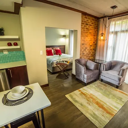 Grey Manor Guesthouse-2