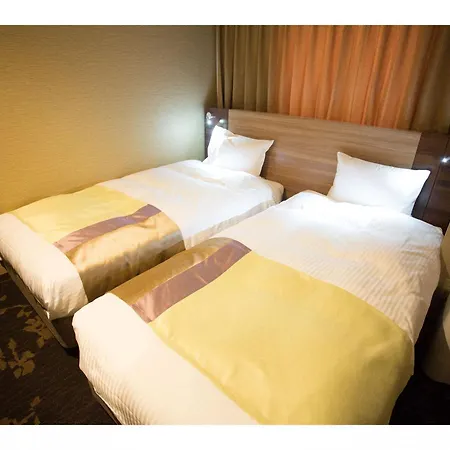 Shinsaibashi Grand Hotel Osaka-2