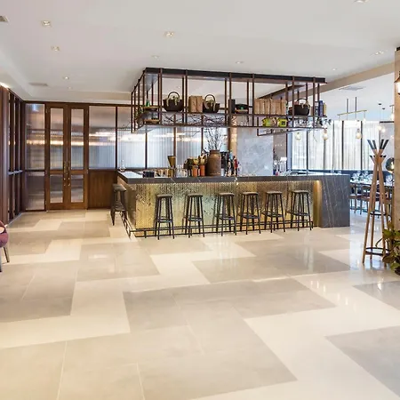 Crowne Plaza Christchurch By Ihg-3