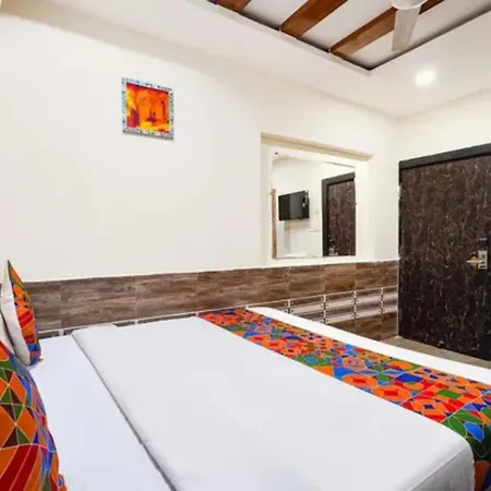 Fabhotel Jaya Grand - Nr Railway Station-3