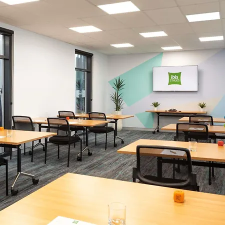 Ibis Styles Hobart-3