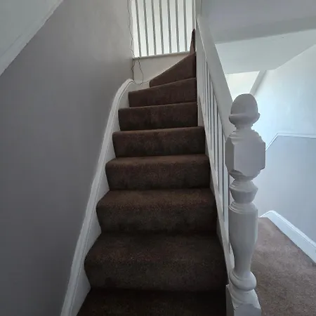 The Merrydale Guest House-2