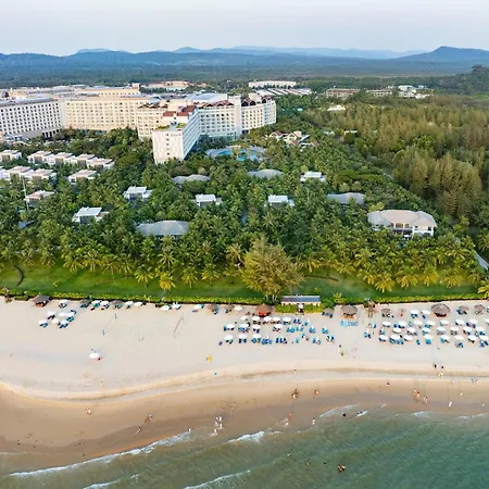 Radisson Blu Resort Phu Quoc-3