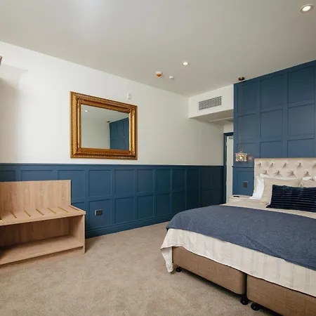The Pier Hotel-3