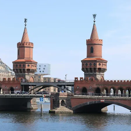Hotel Indigo Berlin - East Side Gallery By Ihg-2