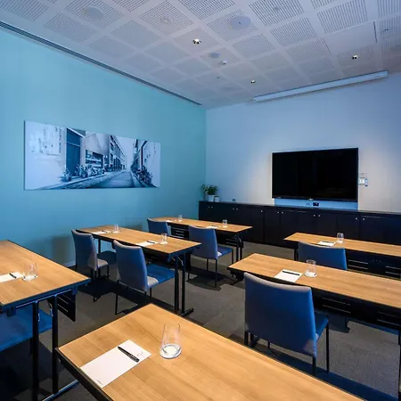Novotel Melbourne Central-3