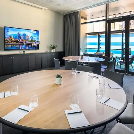Novotel Melbourne Central-3