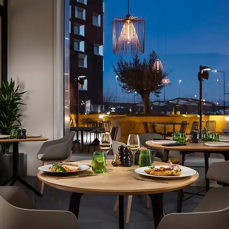 Innside By Melia Paris Charles De Gaulle-3