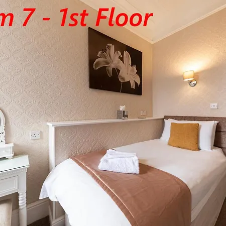 The Annan Hotel-3